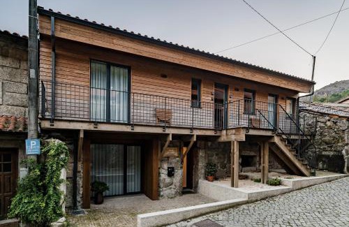 Campo de Gerez House | Casa Da Avó Custódia