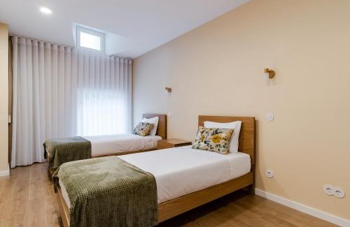 Campo de Gerez House | Casa Da Avó Custódia