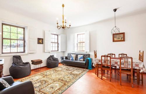 Guimaraes House | Casa da Avó Zilda