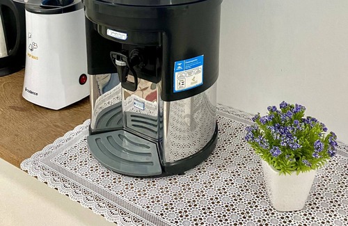 Palhoca House | Casa da Bica - Private and safe near the sea