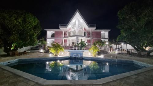Conde House | Casa da Barbie na praia de Carapibus PB