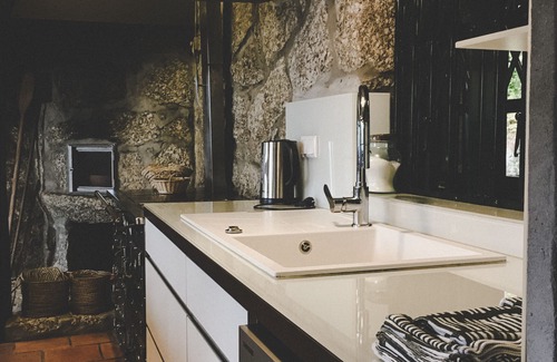 Bouro House | Casa da Cressó - Gêres