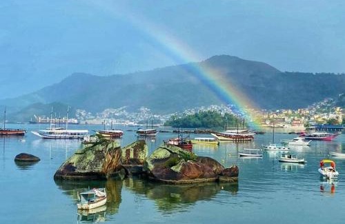 Praia do Jardim Apartment | Casa da família Bispo