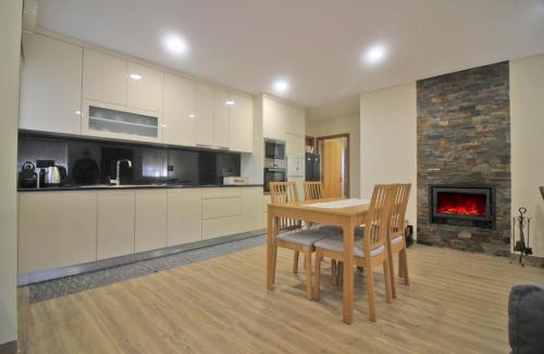 Bouro Apartment | Casa da Fatinha by Gerês Casas