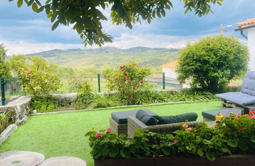 Vila Ruiva Cottage | Casa da Fonte, Mangualde, a perfect refuge for those seeking peace and nature.