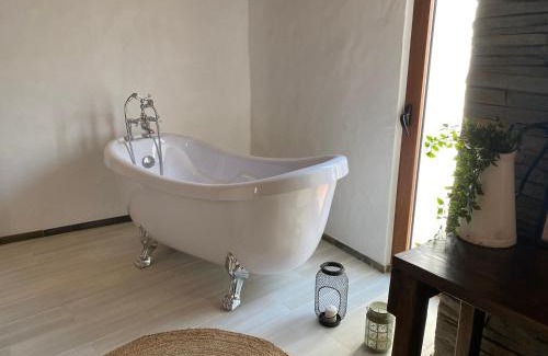 Almodovar e Graca dos Padroes Bed & Breakfast | Casa da Igrejja