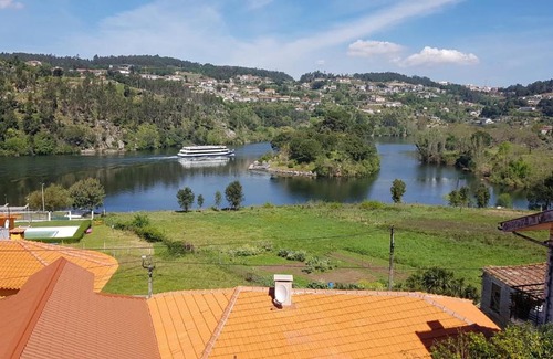 Castelo de Paiva House | Casa da Ilha