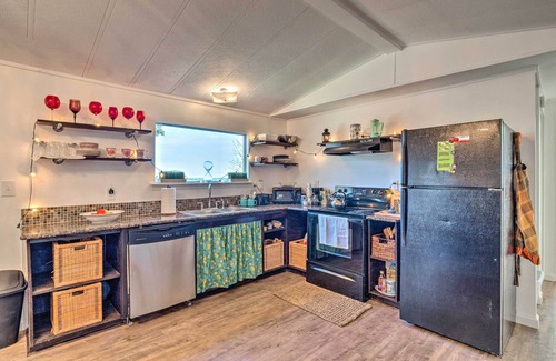 Leander House | 'Casa Da Lua' Quiet Getaway on 2 Acres w/Views!
