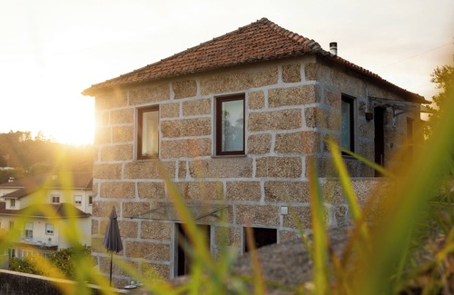 Casteloes House | Casa da Madrinha, a treat 35 minutes from Porto