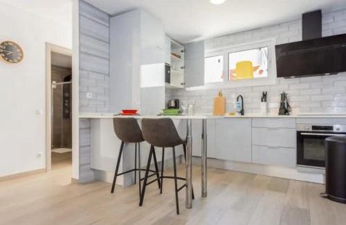 Setubal Villa | Casa da Madou