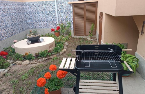 Vila Cha House | Casa da Mimosa - Alojamento Local a 100m da Praia e 15km do Aeroporto do Porto