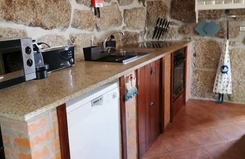Celorico de Basto House | Casa da Montanha - exclusive use with swimming pool