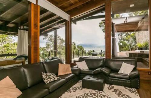 Saco Grande House | Casa da montanha Floripa