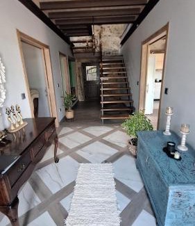 O Gallardo House | Casa da Nogueira
