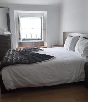 Torre de Moncorvo Apartment | Casa da Praça