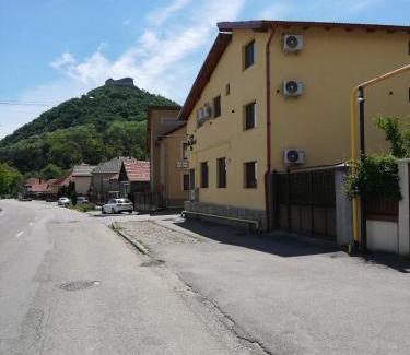 Deva House | Casa Daomi