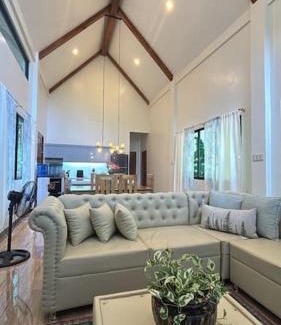 Dipolog House | Casa Darcera