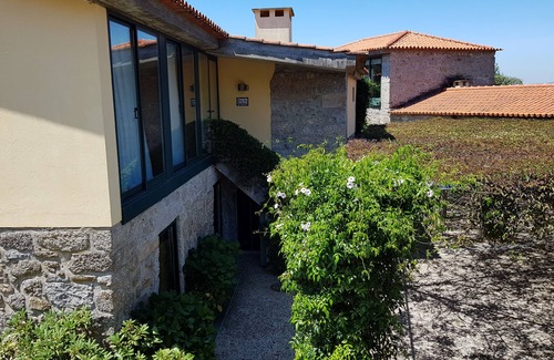 Geraz do Minho House | Casa das Azeitonas, Jolie Ferme qui Assure Détente et Repos -6 Personnes Maximum
