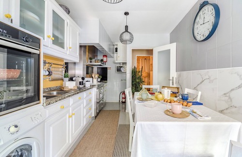 Caldelas Villa | Casa das Caldas - dream home with private pool on the way to Geres