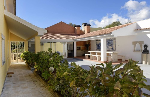Sabrosa Villa | Casa das Flores, large villa with swimming pool in the Douro Valley