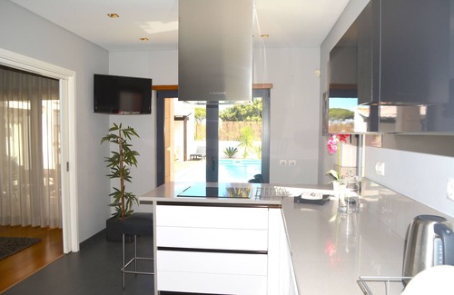 Faro Villa | Casa das Oliveiras - Luxury 4 bedroom villa Praia de Faro