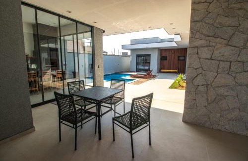 Guaratuba House | Casa das Pedras-Izi c/piscina aquecida 70m praia