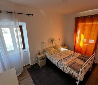 Ourem House | Casa das Sapinhas (Ourém/Fátima)