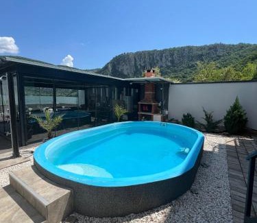 Dubova House | CASA DAVID
