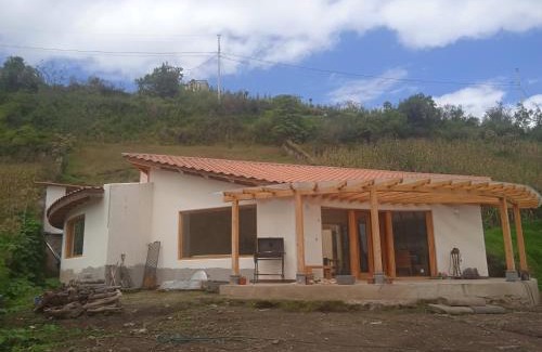 San Pablo del Lago House | Casa de Adobes