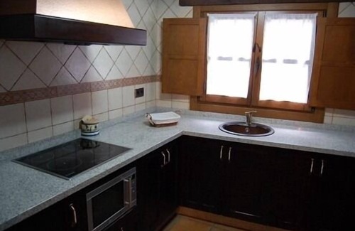 Carreno Municipality Cottage | Casa de Aldea Mariana, 10 minutes from Oviedo