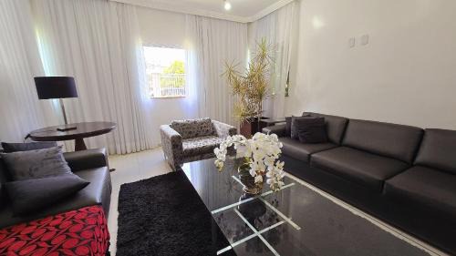 Porto Seguro House | Casa de Alto Padrão com Piscina no Condomínio