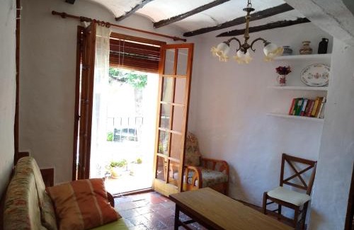 Pavias House | Casa de Amparo y José Manuel en Pavias