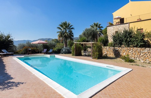Aidone House | Casa de Arena with pool, Aidone-Piazza Armerina