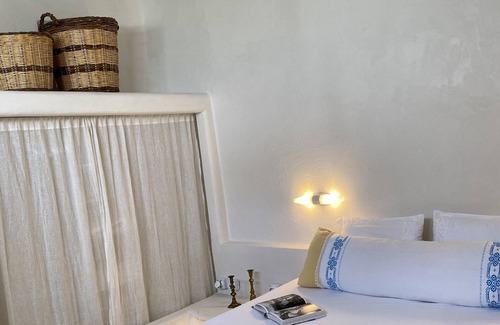 Babakale House | Casa de Bagale Village House