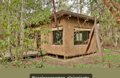 Playa Santa Ana House | Casa de barro