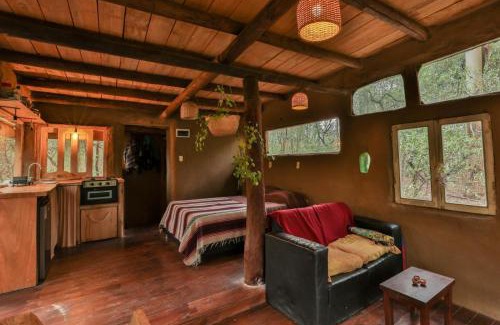Playa Santa Ana House | Casa de barro