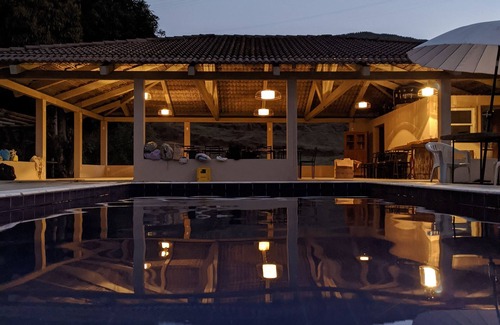 Carangola Cottage | Casa de Campo Rosalinda