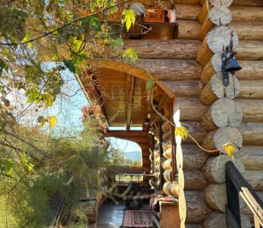 Vadurele Cabin | Casa De Bușteni
