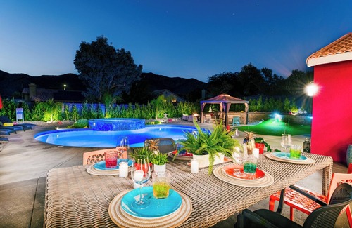 Rancho Del Oro House | Casa De Cadena/Air Hockey, Games, Firepit, BBQ