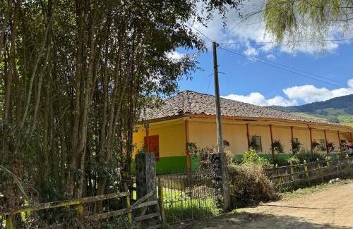 Sonson House | Casa de campo a 5 minutos from Sonsón