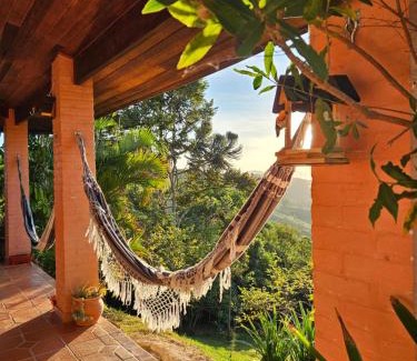 Batatuba House | Casa de Campo Araxá na montanha com piscina