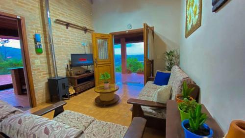 Batatuba House | Casa de Campo Araxá na montanha com piscina