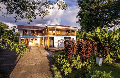 Armenia House | Casa de Campo el Edén