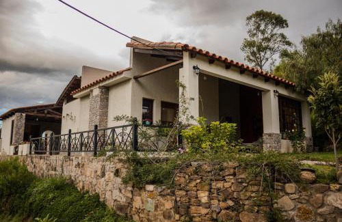 Tarija House | Casa de Campo La Montaña