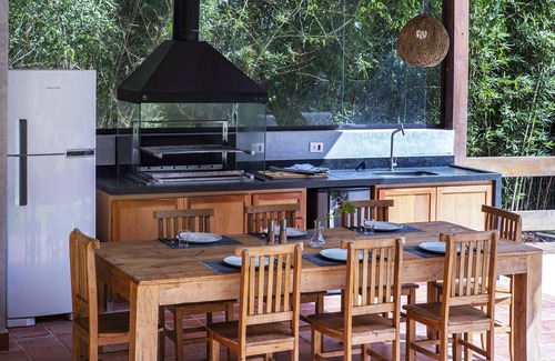 Praia do Pauba House | Casa de Campo na Praia ou Casa de Praia na Mata