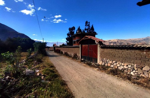 Yanahuara House | Casa de Campo Para Huéspedes Tranquilo en Contacto con el Medio Ambiente