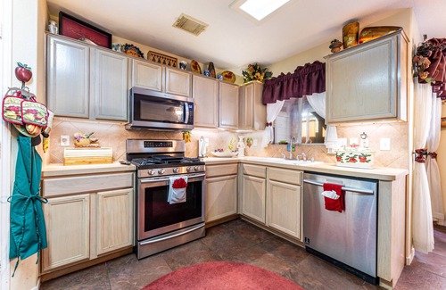 Atascocita House | CASA de Capucine IAH Airport West Lake Houston