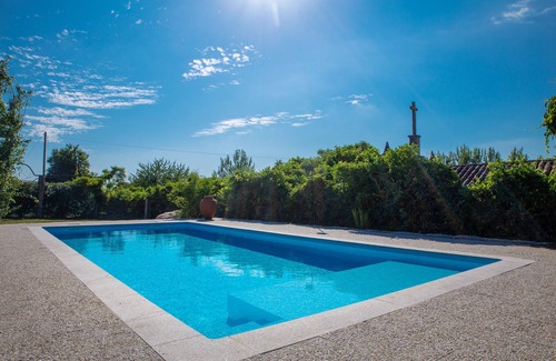 Pevidem Cottage | Casa de Carido - Family Holiday House w private swimming pool