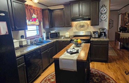 Westover House | Casa de Castillo has no cleaning fees
