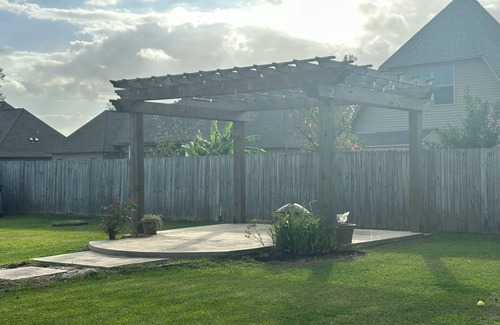 Hammond House | Casa de' Copper Hill. Your Home away from Home.